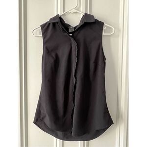 Ann Taylor black collared tank with scalloped front SP